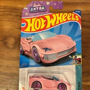 Barbie Extra Hot Wheels Tooned 5/5 Pink Barbie Extra Car 134/250